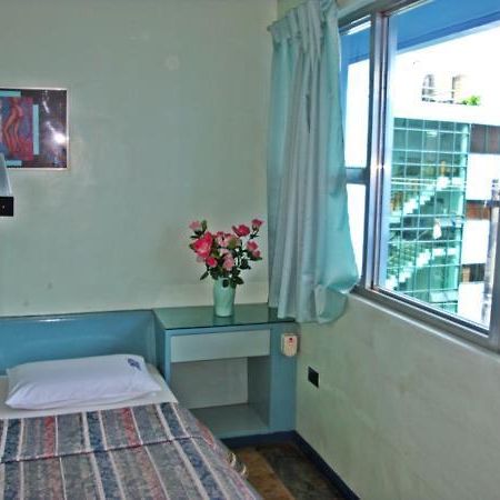 Legazpi Tourist Inn Экстерьер фото